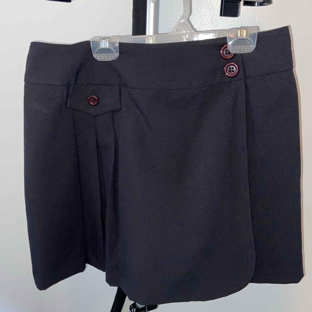 Women skort